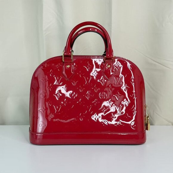 Louis Vuitton Red Alma MM Top Handle Bag Monogram Vernis - Picture 3 of 10